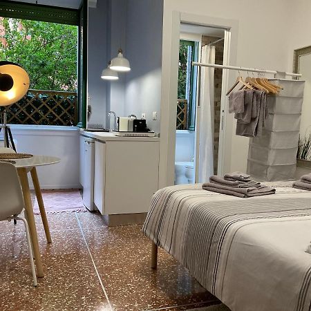 Studio 25 Apartment - Near Metro M3 Milano Exteriör bild