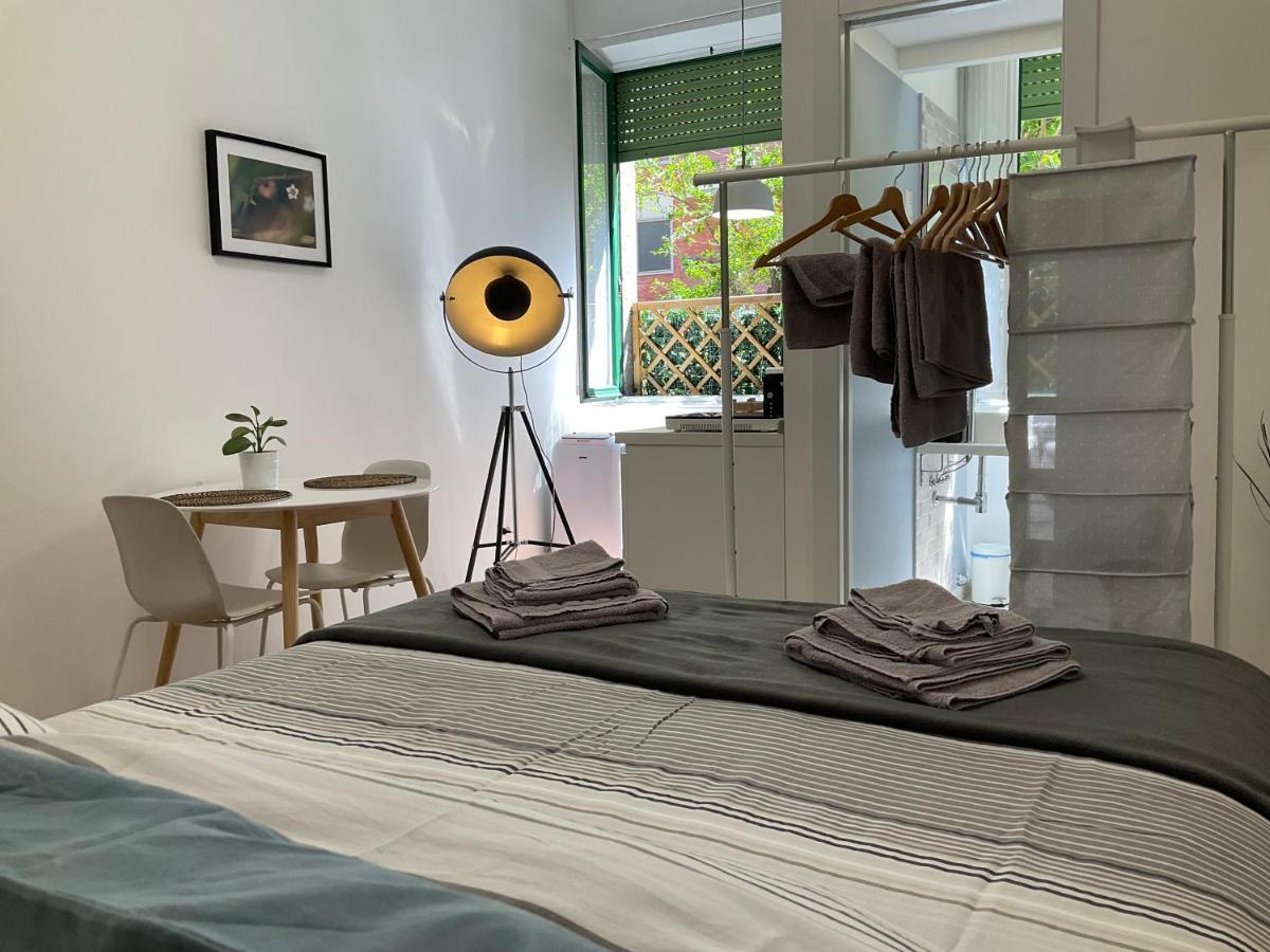 Studio 25 Apartment - Near Metro M3 Milano Exteriör bild