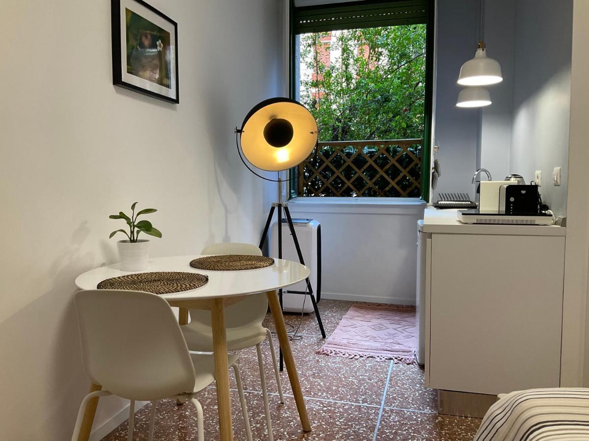 Studio 25 Apartment - Near Metro M3 Milano Exteriör bild