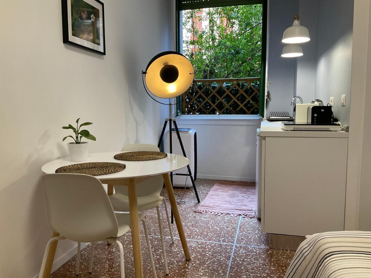 Studio 25 Apartment - Near Metro M3 Milano Exteriör bild